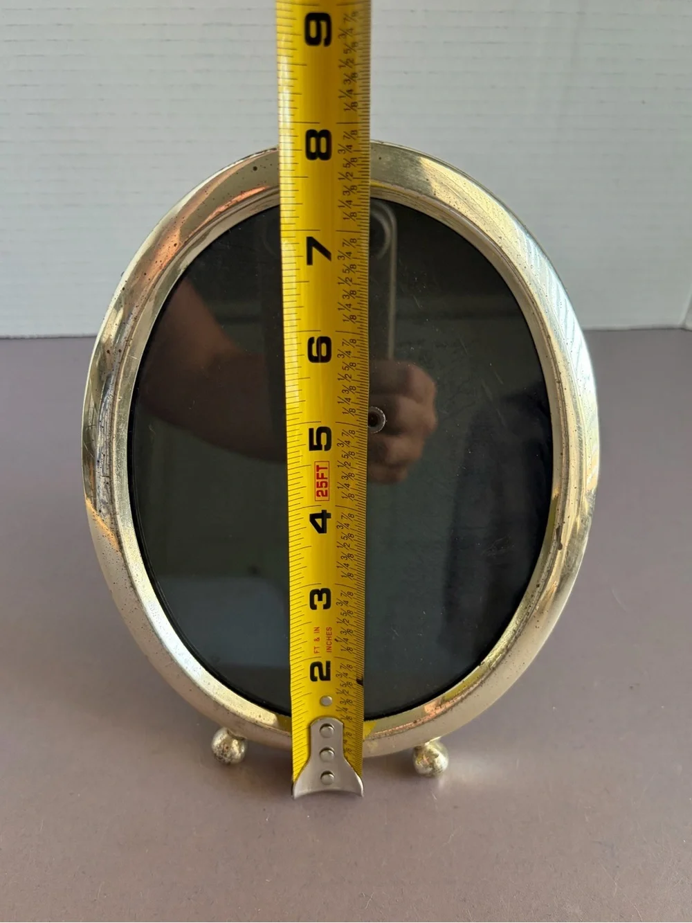 Vintage Round Silver Frame Photo Stand - Black Insert